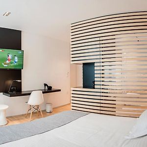 Unique Rooms